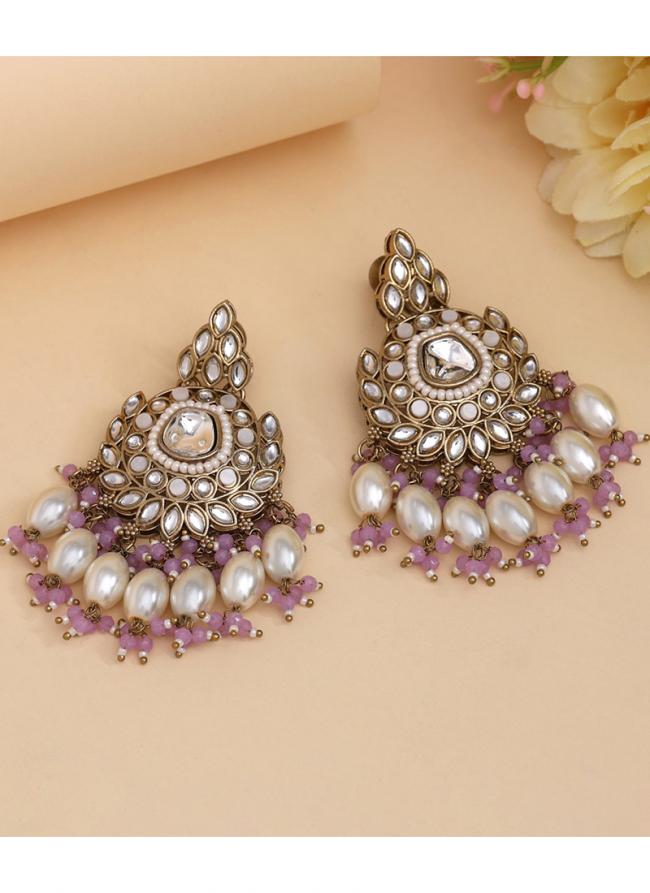   Festival Wear  Light Purple Color Kundan Earrings